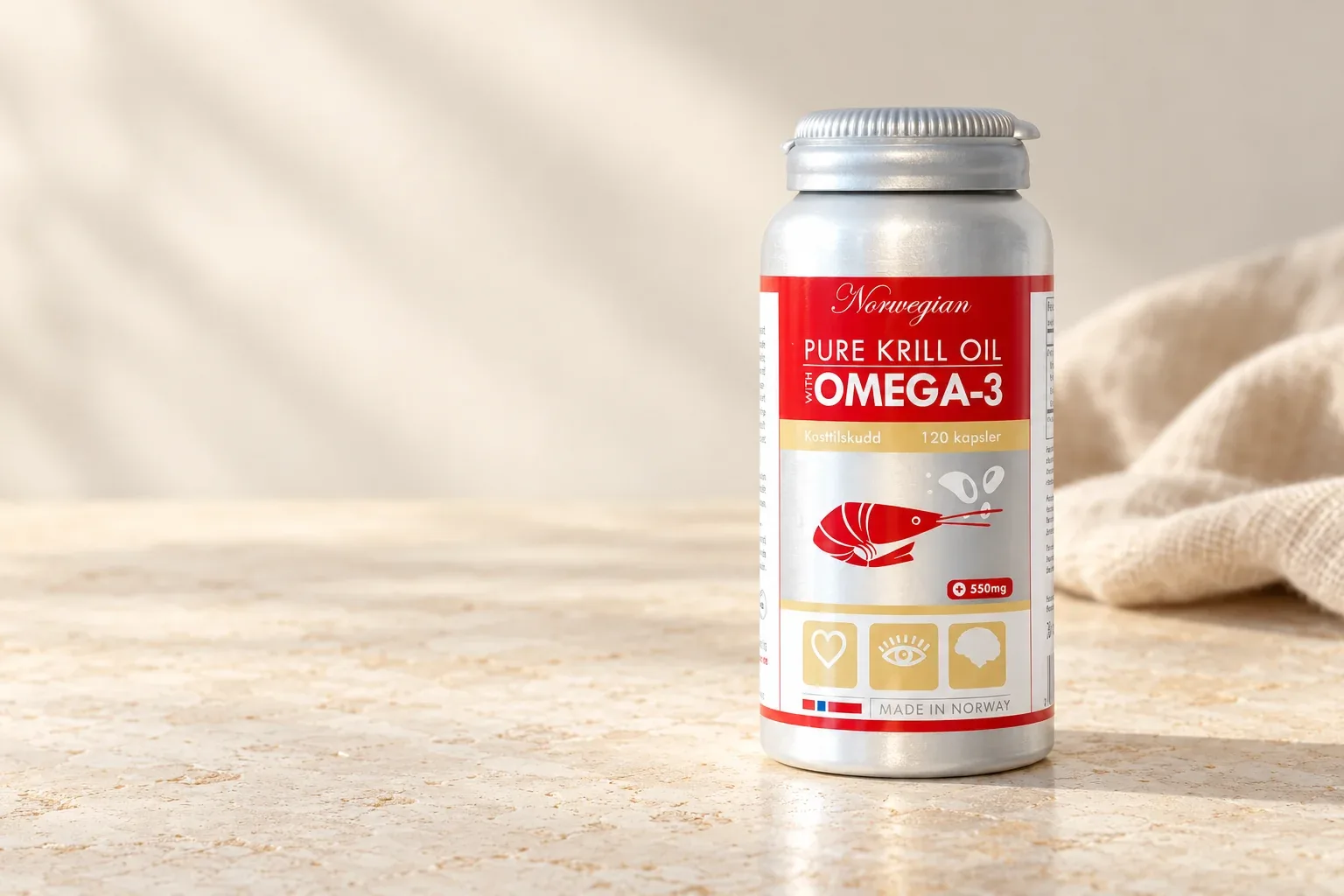 PURE Krill Oil Omega-3 v pôvodnej striebornej fľaštičke s červenou etiketou